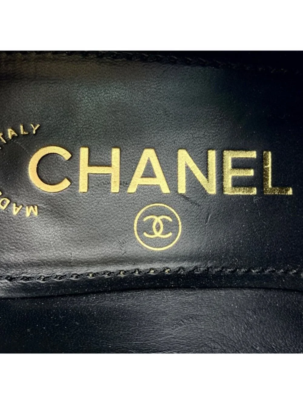 Chanel Black Leather Round-Toe Flat Shoes